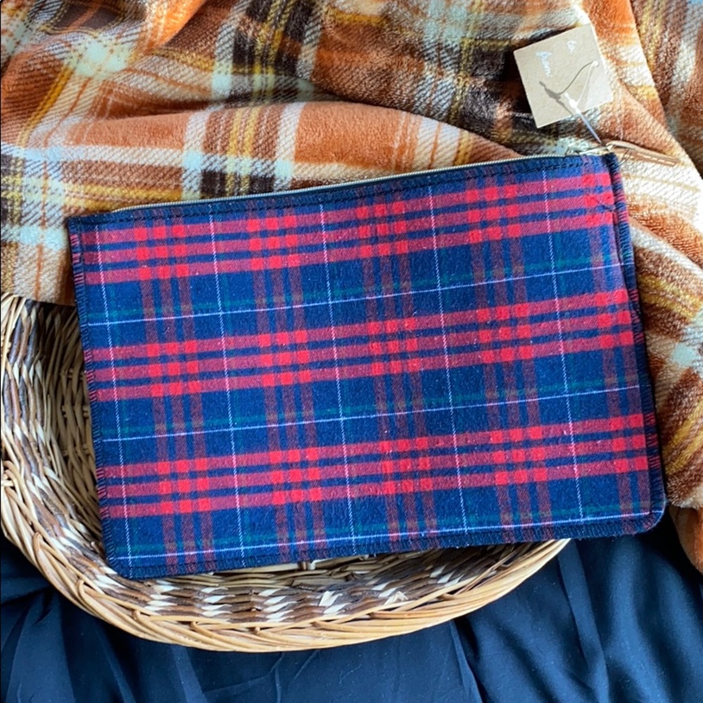 NEW Plaid Flannel Pouch